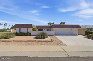 15225 N Cameo Dr, Sun City, AZ 85351 - Photo 8