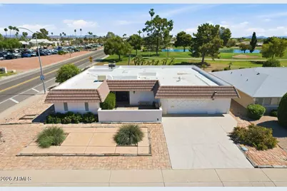 15225 N Cameo Drive, Sun City, AZ 85351 - Photo 2