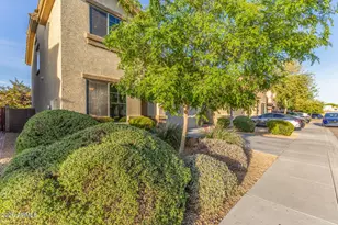 4730 W Gelding Dr, Glendale, AZ 85306 - Photo 30