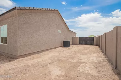 11156 W Torren Drive, Arizona City, AZ 85123 - Photo 32