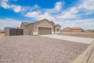 11156 W Torren Dr, Arizona City, AZ 85123 - Photo 2