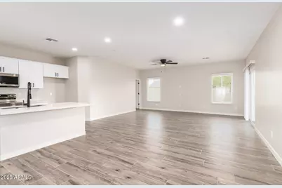 11156 W Torren Drive, Arizona City, AZ 85123 - Photo 6