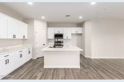 11156 W Torren Drive, Arizona City, AZ 85123 - Photo 10