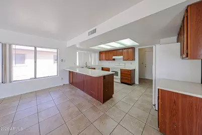15608 N 29th Avenue, Phoenix, AZ 85053 - Photo 16