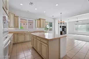 23016 N Pedregosa Dr, Sun City West, AZ 85375 - Photo 22