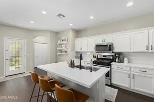 2503 W Preserve Way, Phoenix, AZ 85085 - Photo 10