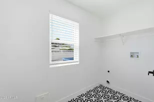 1534 E Hampton Cir, Mesa, AZ 85204 - Photo 36