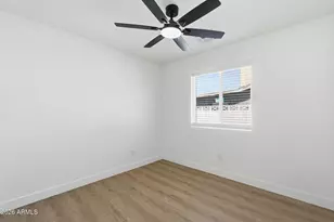 1534 E Hampton Cir, Mesa, AZ 85204 - Photo 16