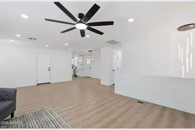 1534 E Hampton Circle, Mesa, AZ 85204 - Photo 4