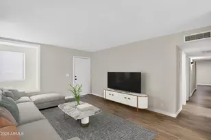 1063 N July Cir, Mesa, AZ 85203 - Photo 4