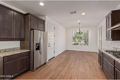 7103 W Jasmine Trail, Peoria, AZ 85383 - Photo 10