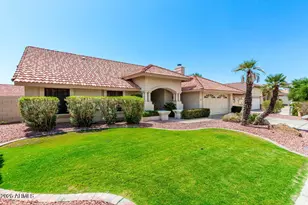 6727 W Kristal Way, Glendale, AZ 85308 - Photo 2