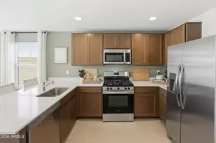 24996 N 174th Ln, Surprise, AZ 85378 - Photo 4
