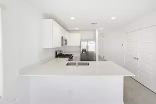 24996 N 174th Ln, Surprise, AZ 85378 - Photo 46