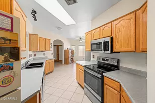 22843 E Ivanhoe St, Mesa, AZ 85212 - Photo 14