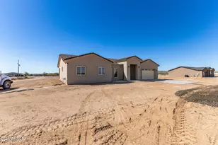 37277 W Hilton Ave, Tonopah, AZ 85354 - Photo 4