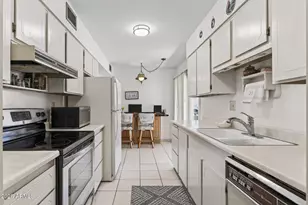 18439 N Opal Dr, Sun City West, AZ 85375 - Photo 6