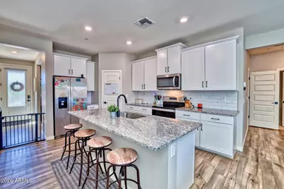 11508 W Cumberland Drive, Youngtown, AZ 85363 - Photo 4