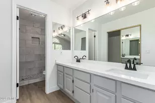 601 N Granite St, Gilbert, AZ 85234 - Photo 16