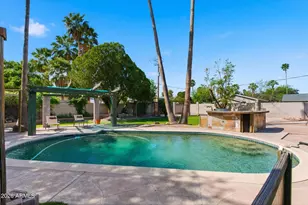 4613 E Vernon Ave, Phoenix, AZ 85008 - Photo 20