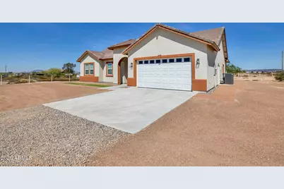 37010 W Whitton Avenue, Tonopah, AZ 85354 - Photo 2