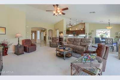 112 S Birdie Way, Casa Grande, AZ 85194 - Photo 16