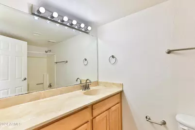 330 S Beck Avenue #Unit 201, Tempe, AZ 85281 - Photo 16