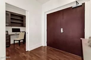 7301 E 3rd Ave, Scottsdale, AZ 85251 - Photo 18