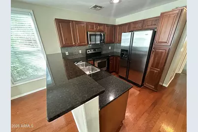 5727 S 21st Terrace, Phoenix, AZ 85040 - Photo 6