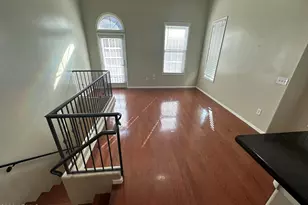 5727 S 21st Terrace, Phoenix, AZ 85040 - Photo 8