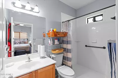 904 W Saint Charles Avenue, Phoenix, AZ 85041 - Photo 8