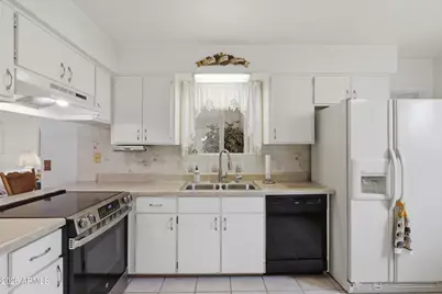 1311 S Mara Drive, Apache Junction, AZ 85120 - Photo 4