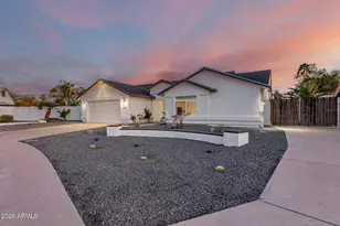 4039 E Morrow Dr, Phoenix, AZ 85050 - Photo 2