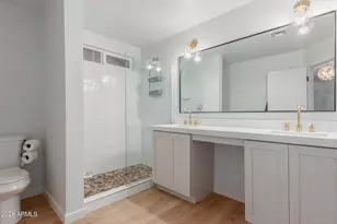 4039 E Morrow Dr, Phoenix, AZ 85050 - Photo 16