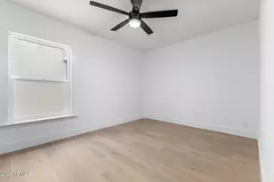 4323 N 28th Way, Phoenix, AZ 85016 - Photo 14