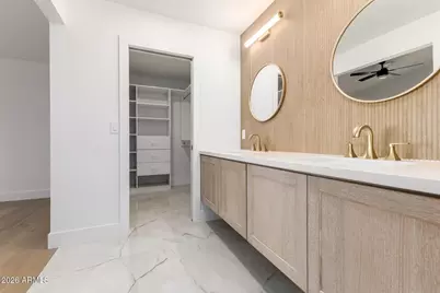 4323 N 28th Way, Phoenix, AZ 85016 - Photo 12