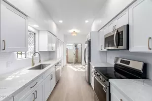 4323 N 28th Way, Phoenix, AZ 85016 - Photo 2