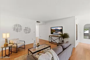 10616 W Roundelay Cir, Sun City, AZ 85351 - Photo 14