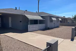 1811 N 44th St, Phoenix, AZ 85008 - Photo 1