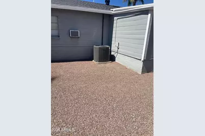 1811 N 44th Street, Phoenix, AZ 85008 - Photo 26