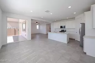 12073 W Calle De Pompas, Peoria, AZ 85383 - Photo 4