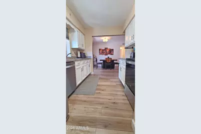 7807 E Medina Avenue, Mesa, AZ 85209 - Photo 12