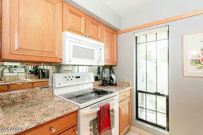 5225 N 24th Street #Apt 201, Phoenix, AZ 85016 - Photo 6