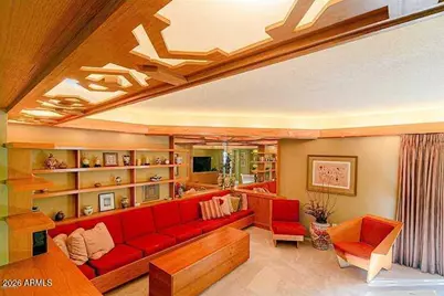 5225 N 24th Street #Apt 201, Phoenix, AZ 85016 - Photo 2