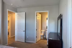 250 W Queen Creek Rd, Chandler, AZ 85248 - Photo 28