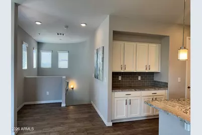 250 W Queen Creek Road #Apt 201, Chandler, AZ 85248 - Photo 18