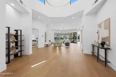 8429 E Del Camino Drive, Scottsdale, AZ 85258 - Photo 4