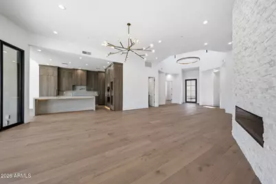 8429 E Del Camino Drive, Scottsdale, AZ 85258 - Photo 8