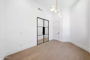 8429 E Del Camino Dr, Scottsdale, AZ 85258 - Photo 30