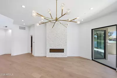 8429 E Del Camino Drive, Scottsdale, AZ 85258 - Photo 18